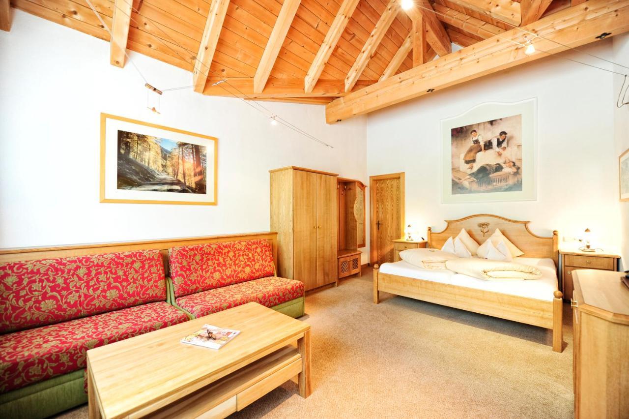 Hotel Arnika Ischgl Bagian luar foto