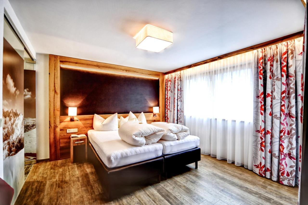 Hotel Arnika Ischgl Bagian luar foto