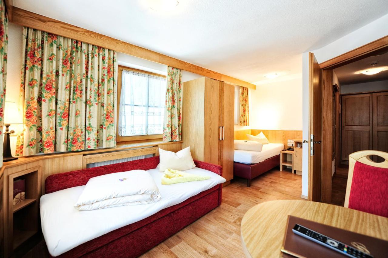 Hotel Arnika Ischgl Bagian luar foto